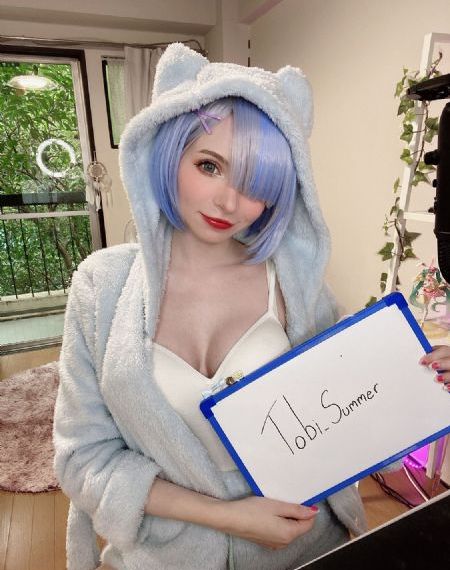 科丝姑娘