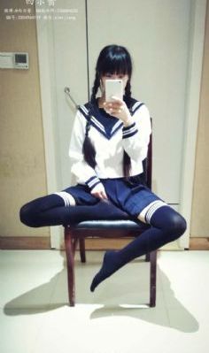 姐姐妹妹站起来
