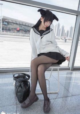 生活艰难也许快乐