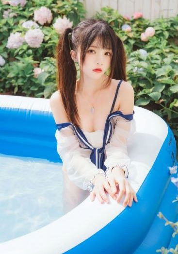 被跟踪的少女