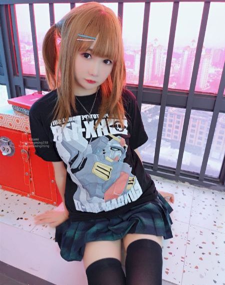 尴尬青春
